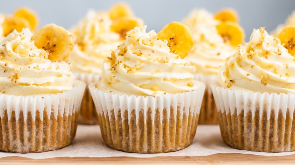Banana Vanilla Cupcake